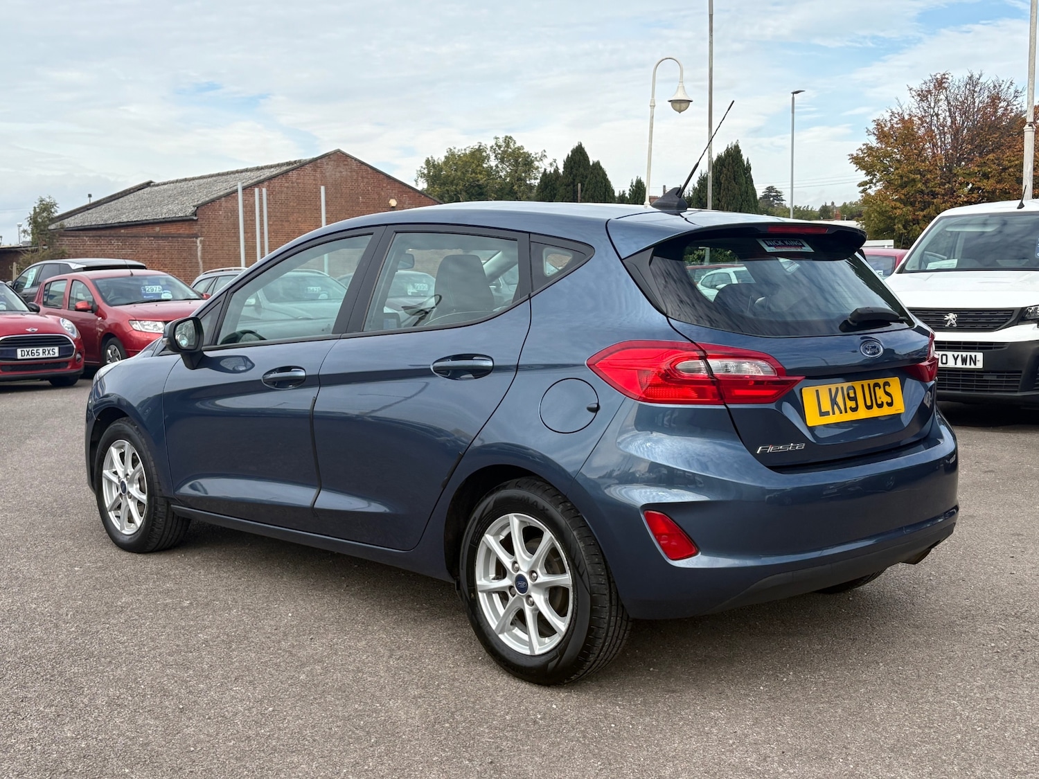 Used Ford Fiesta 2019 for sale - 76063960: Photo 3