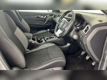 Used Nissan Qashqai 2018 for sale - 75106142: Photo