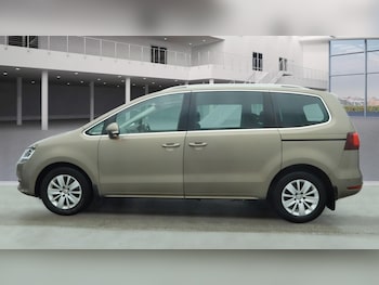 Used Volkswagen Sharan 2018 for sale - 77240348: Photo