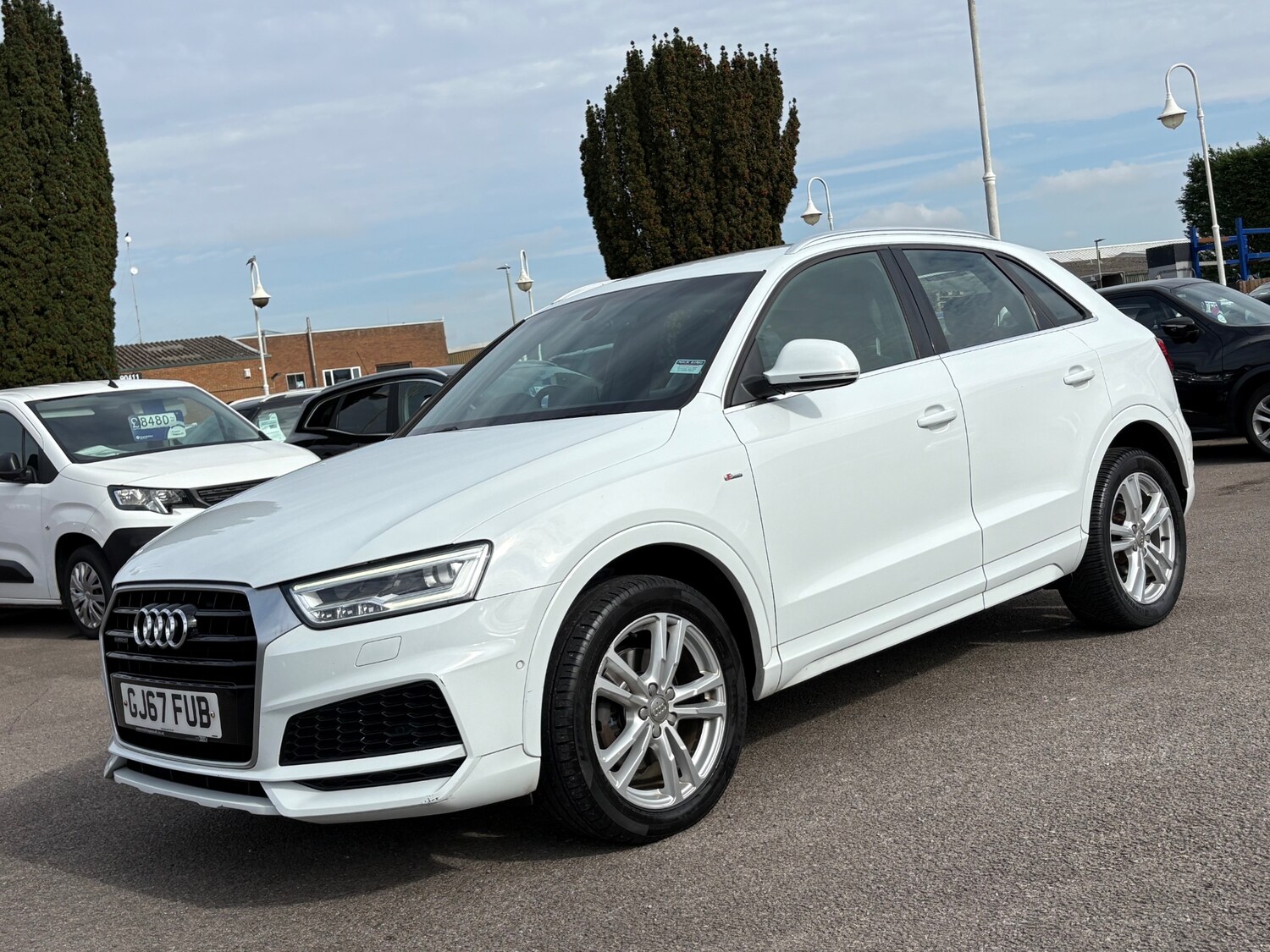 Used Audi Q3 2017 for sale - 76065376: Photo 14