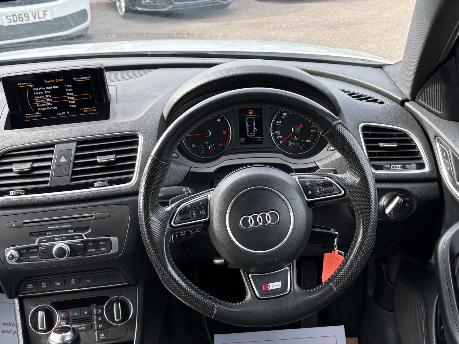 Used Audi Q3 2017 for sale - 76065376: Photo 21