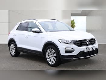 Used Volkswagen T-Roc 2018 for sale - 79732147: Photo