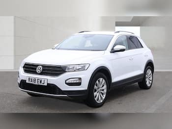 Used Volkswagen T-Roc 2018 for sale - 79732147: Photo