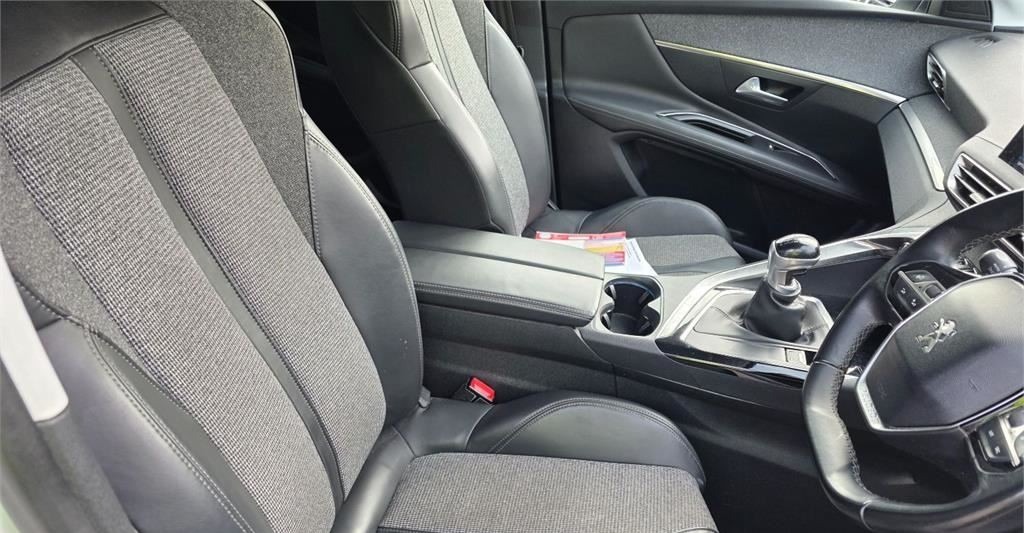 Used Peugeot 3008 2018 for sale - 77775260: Photo 5