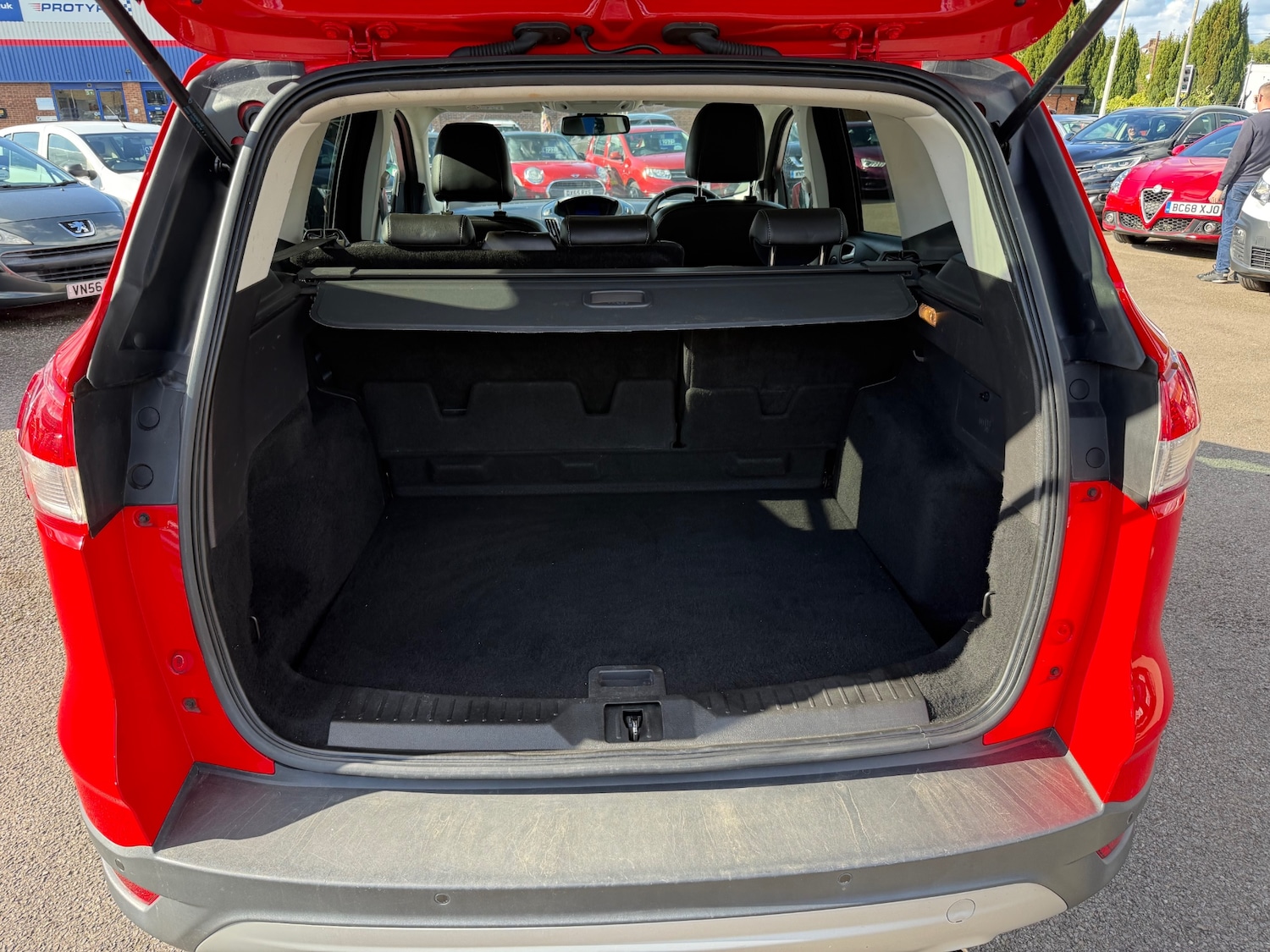 Used Ford Kuga 2015 for sale - 76092218: Photo 12