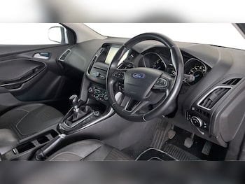 Used Ford Focus 2015 for sale - 75168431: Photo