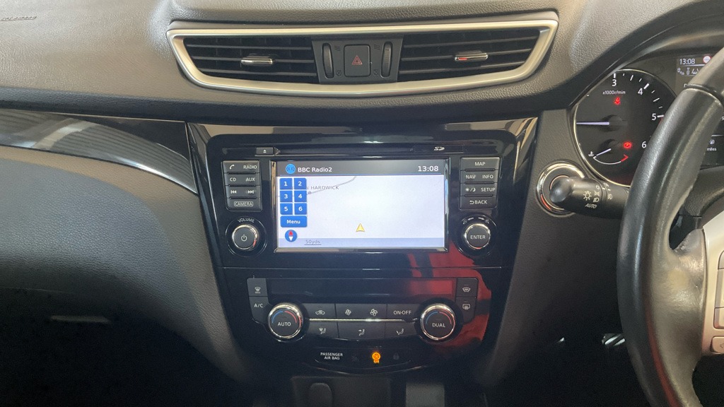 Used Nissan Qashqai 2016 for sale - 77023510: Photo 4