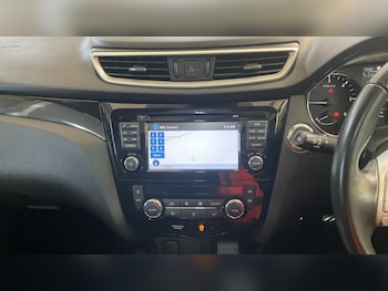 Used Nissan Qashqai 2016 for sale - 77023510: Photo