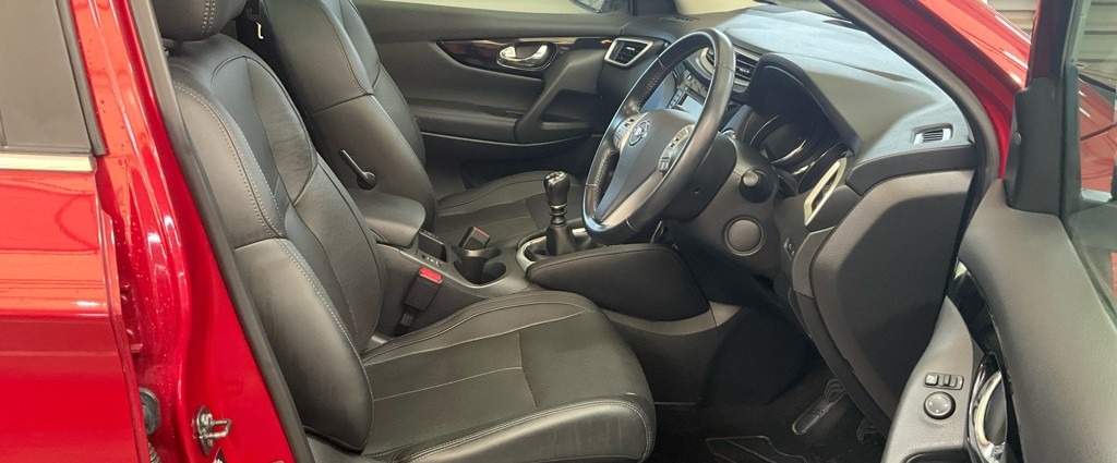 Used Nissan Qashqai 2016 for sale - 77023510: Photo 9