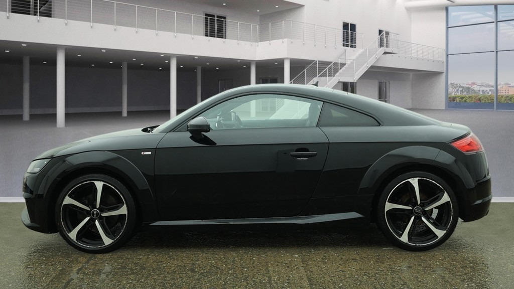 Used Audi TT 2018 for sale - 77476722: Photo 2