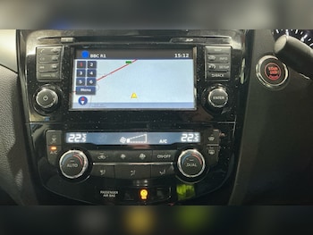 Used Nissan Qashqai 2017 for sale - 77274673: Photo