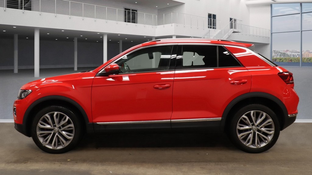 Used Volkswagen T-Roc 2018 for sale - 77460833: Photo 2
