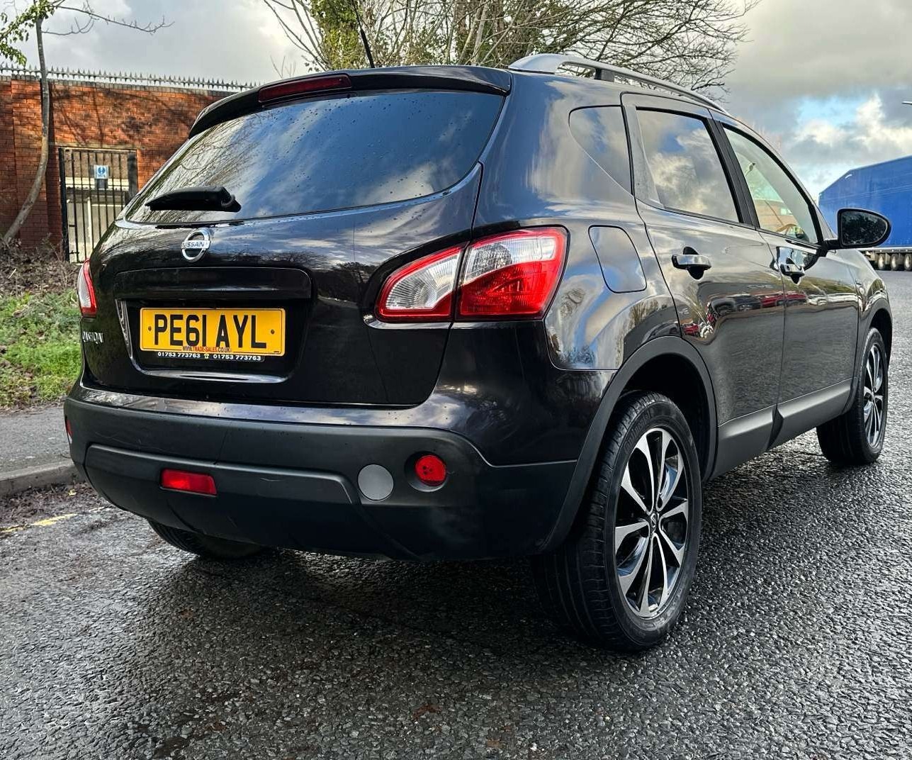 Used Nissan Qashqai 2011 for sale - 77337892: Photo 10