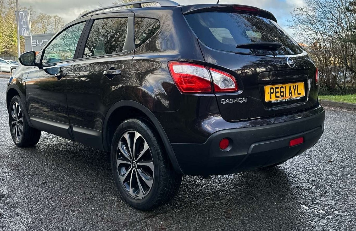 Used Nissan Qashqai 2011 for sale - 77337892: Photo 2