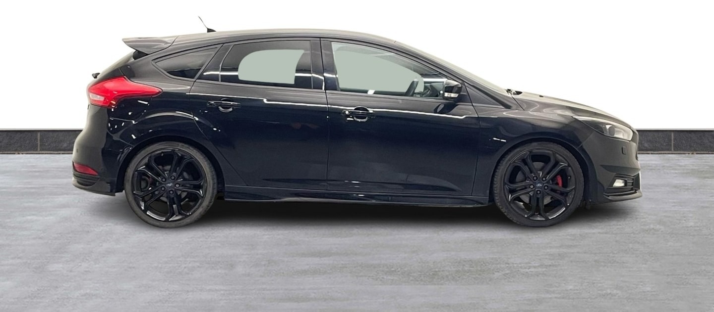 Used Ford Focus 2016 for sale - 76722068: Photo 1