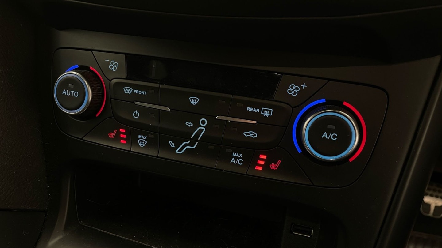 Used Ford Focus 2016 for sale - 76722068: Photo 12