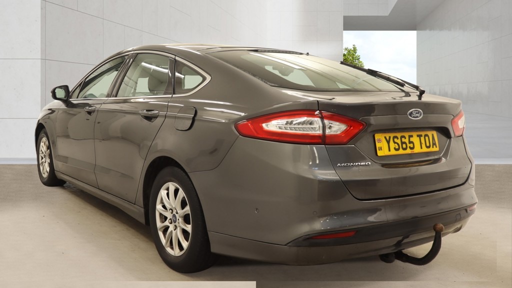 Used Ford Mondeo 2015 for sale - 78060677: Photo 2