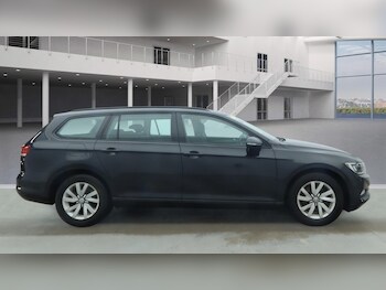 Used Volkswagen Passat 2016 for sale - 77248592: Photo