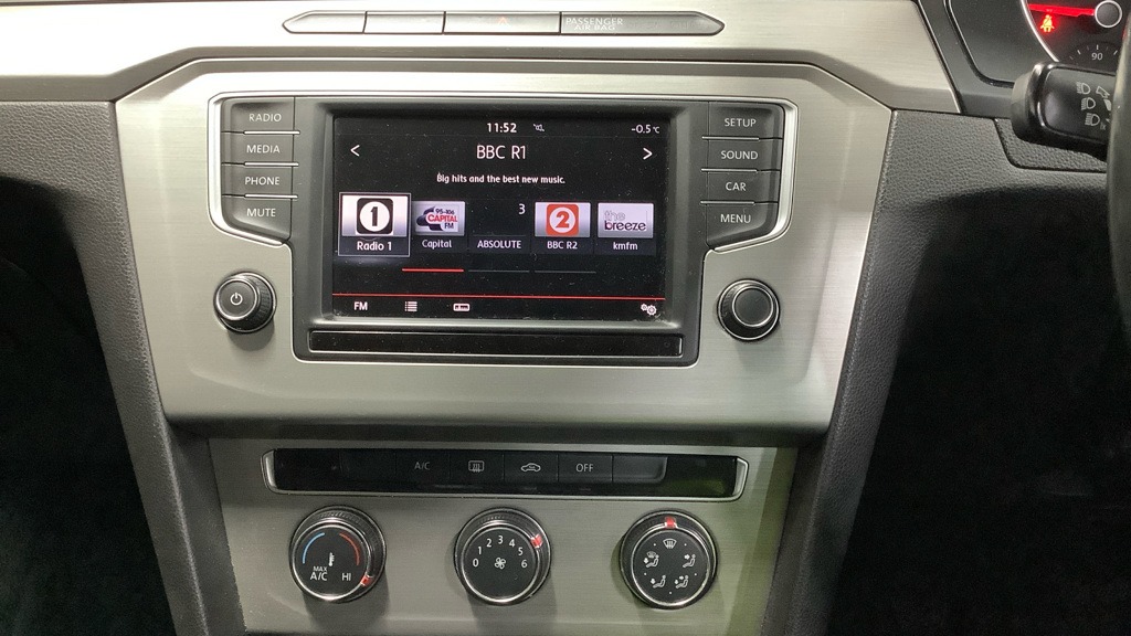 Used Volkswagen Passat 2016 for sale - 77248592: Photo 8