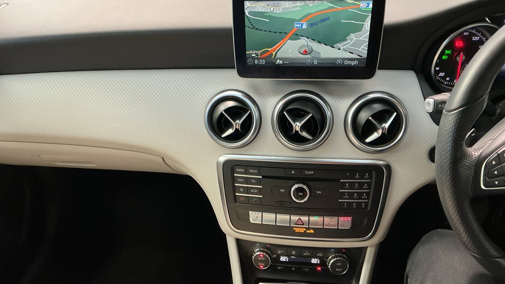 Used Mercedes-Benz A-Class 2018 for sale - 78197159: Photo 4