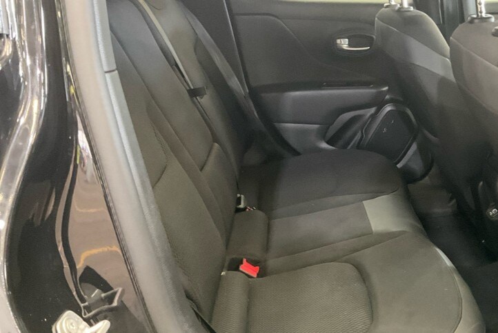 Used Jeep Renegade 2020 for sale - 77832796: Photo 7