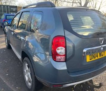 Used Dacia Duster 2014 for sale - 76860105: Photo 2