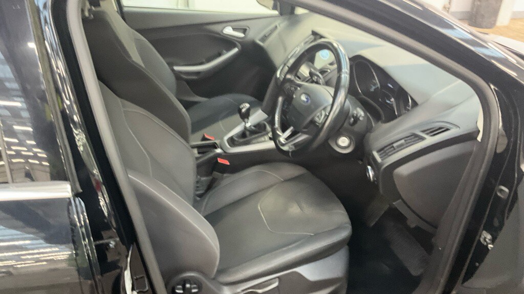 Used Ford Focus 2018 for sale - 75995542: Photo 8