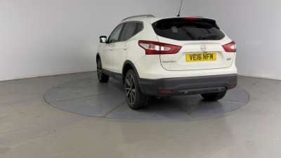 Used Nissan Qashqai 2016 for sale - 77903368: Photo 2