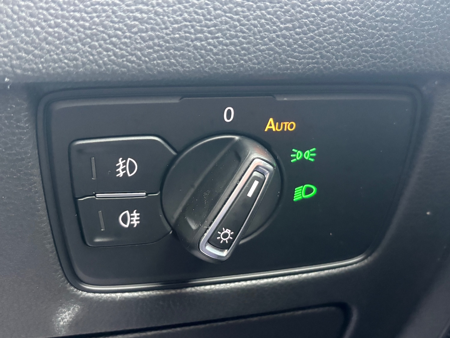 Used Volkswagen Passat 2018 for sale - 77381315: Photo 42