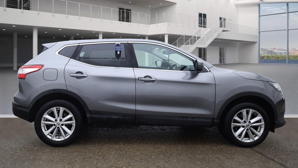 Used Nissan Qashqai 2016 for sale - 76682477: Photo 6