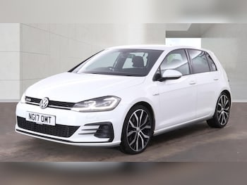 Used Volkswagen Golf 2017 for sale - 78267448: Photo