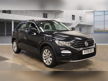 Volkswagen T-Roc feature image