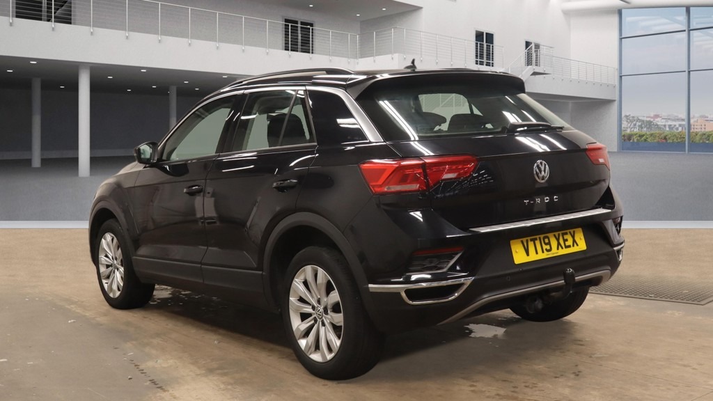 Used Volkswagen T-Roc 2019 for sale - 77746303: Photo 2