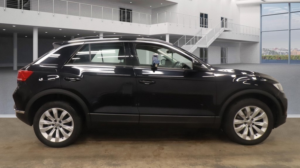 Used Volkswagen T-Roc 2019 for sale - 77746303: Photo 5