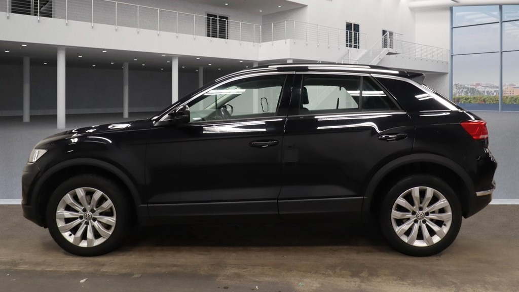 Used Volkswagen T-Roc 2019 for sale - 77746303: Photo 6