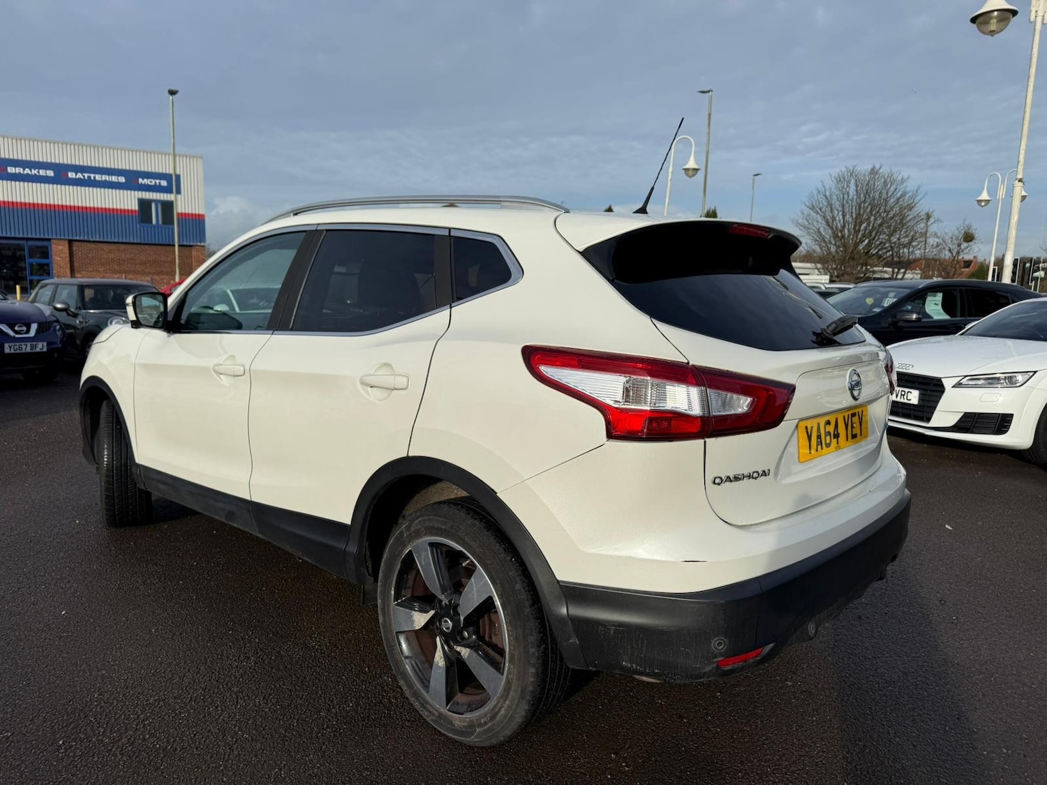Used Nissan Qashqai 2015 for sale - 76815155: Photo 5