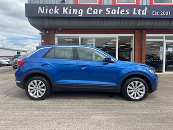 Used Volkswagen T-Roc 2018 for sale - 78992903: Photo