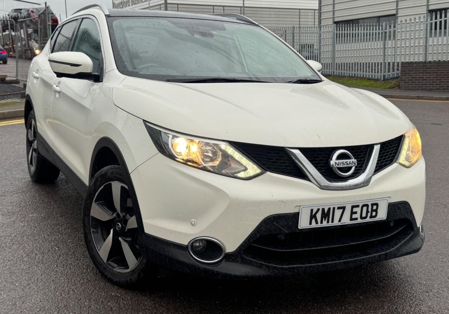 Used Nissan Qashqai 2017 for sale - 76834707: Photo 11