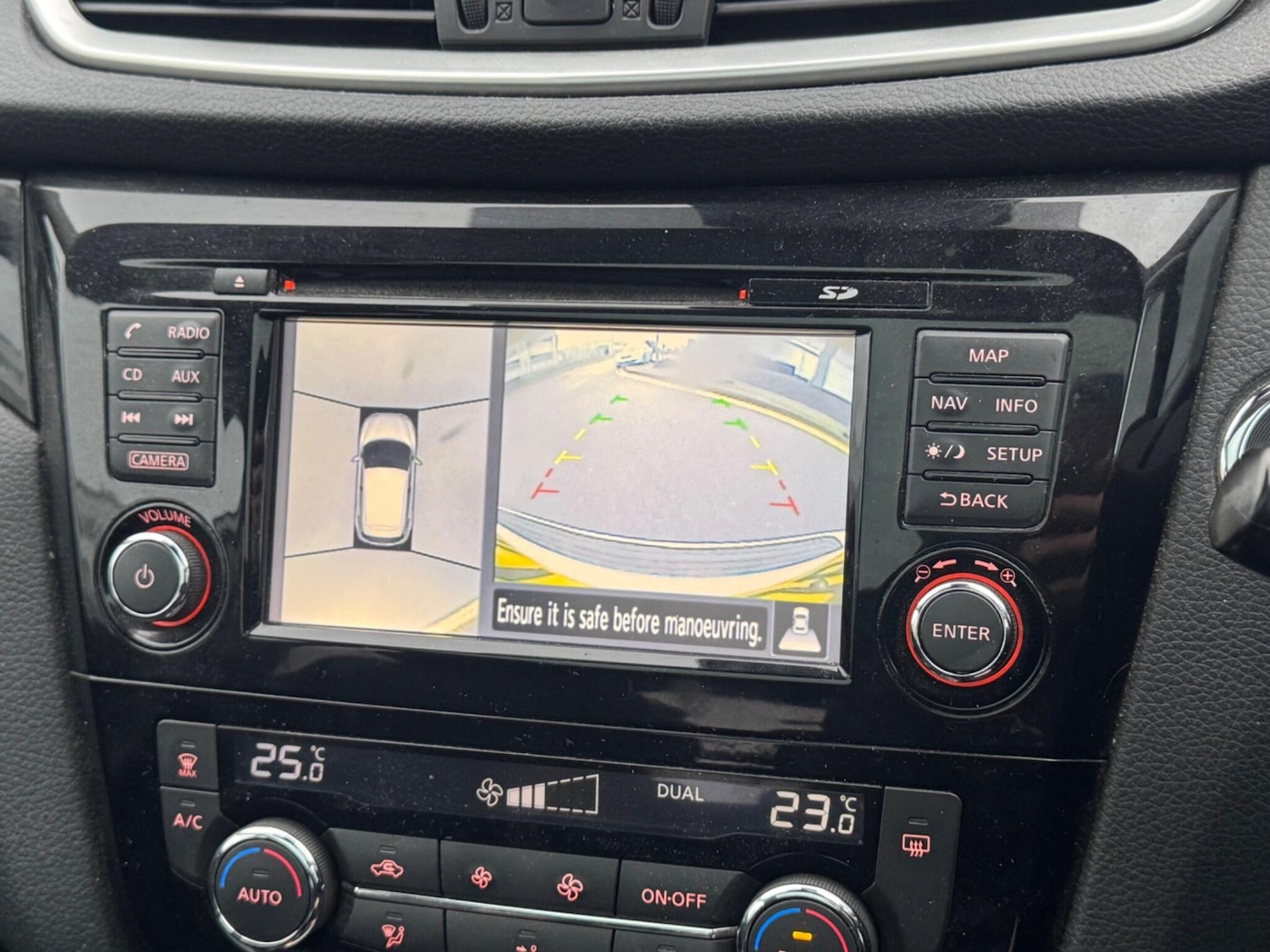 Used Nissan Qashqai 2017 for sale - 76834707: Photo 15