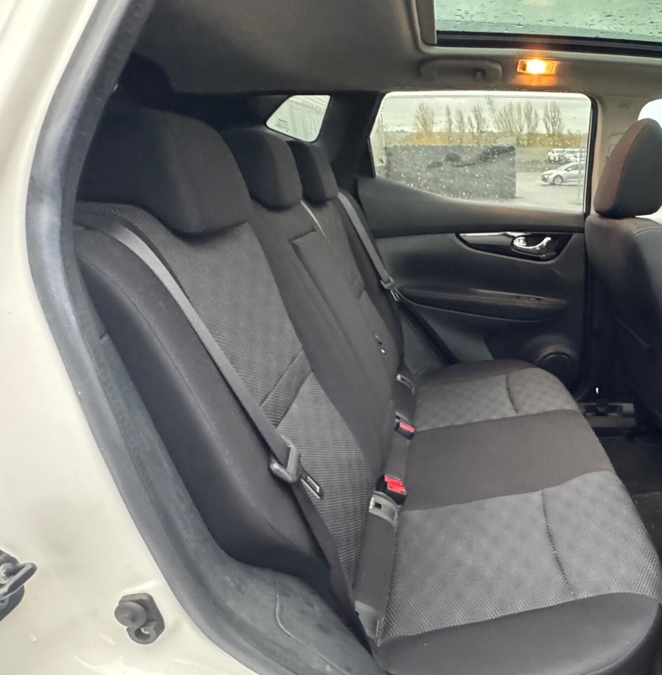 Used Nissan Qashqai 2017 for sale - 76834707: Photo 18