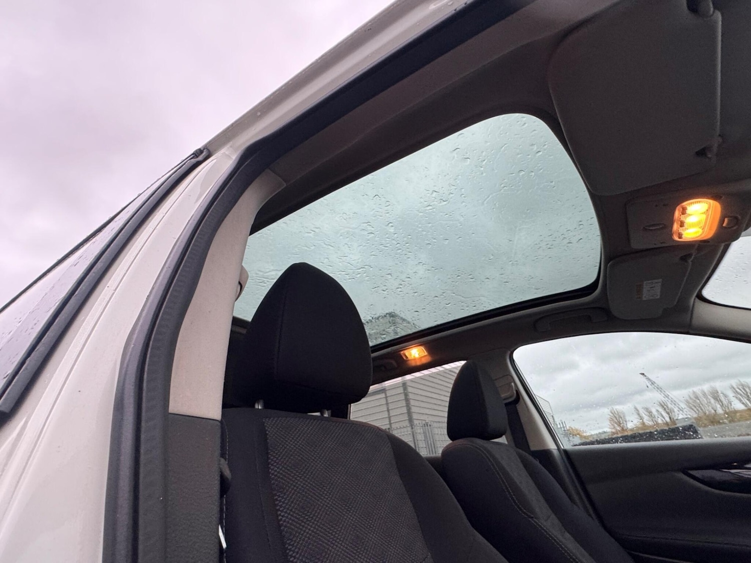 Used Nissan Qashqai 2017 for sale - 76834707: Photo 4