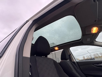 Used Nissan Qashqai 2017 for sale - 76834707: Photo