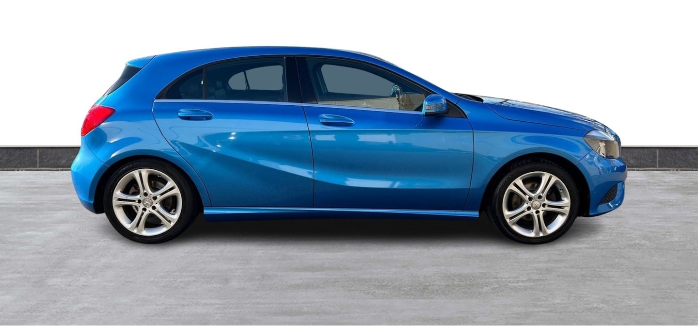 Used Mercedes-Benz A-Class 2015 for sale - 76652835: Photo 1