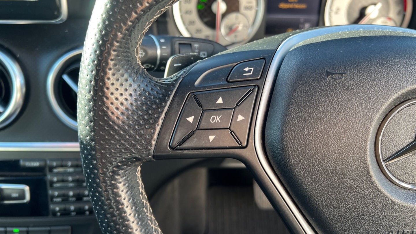 Used Mercedes-Benz A-Class 2015 for sale - 76652835: Photo 11