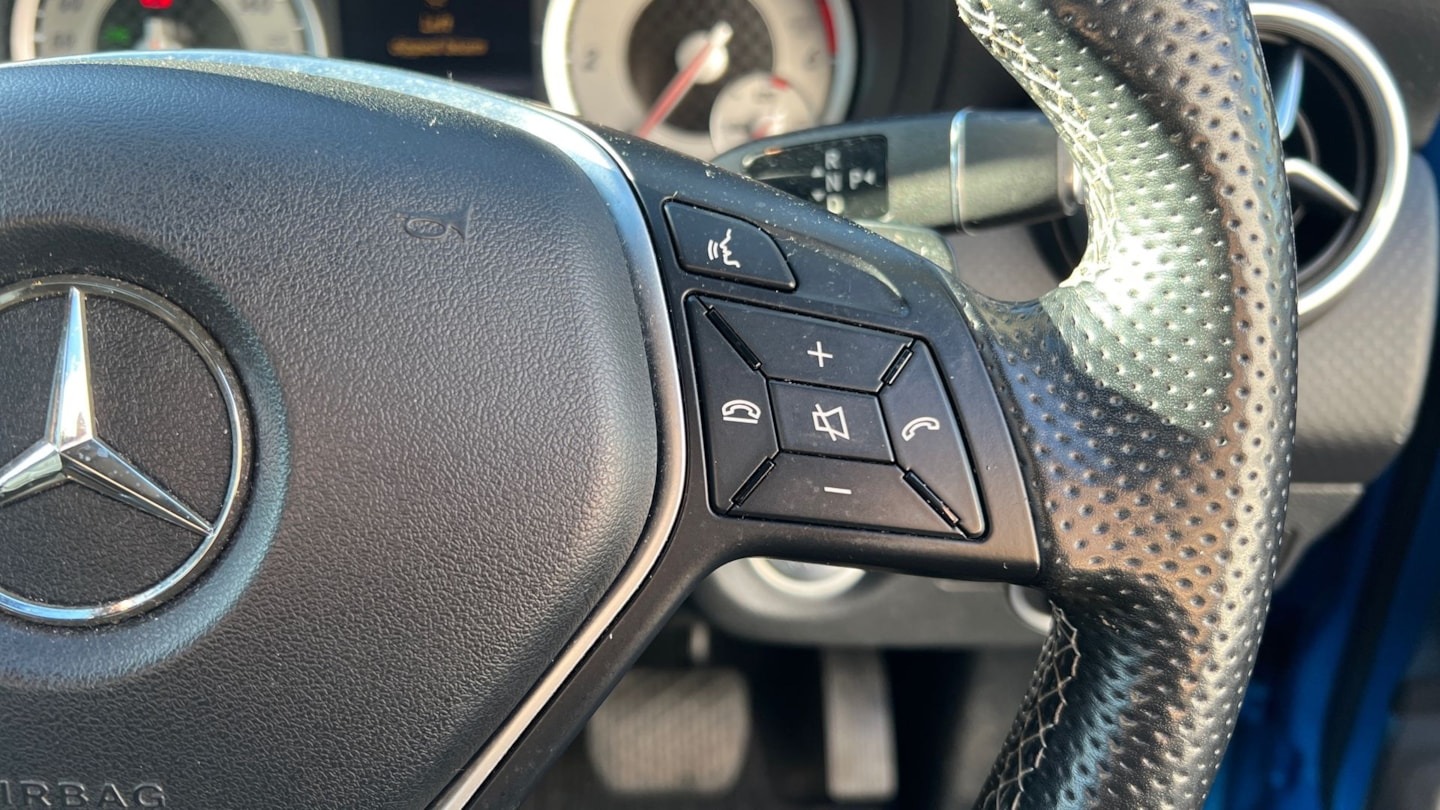 Used Mercedes-Benz A-Class 2015 for sale - 76652835: Photo 12