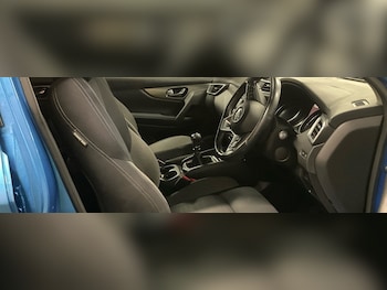 Used Nissan Qashqai 2017 for sale - 77061773: Photo