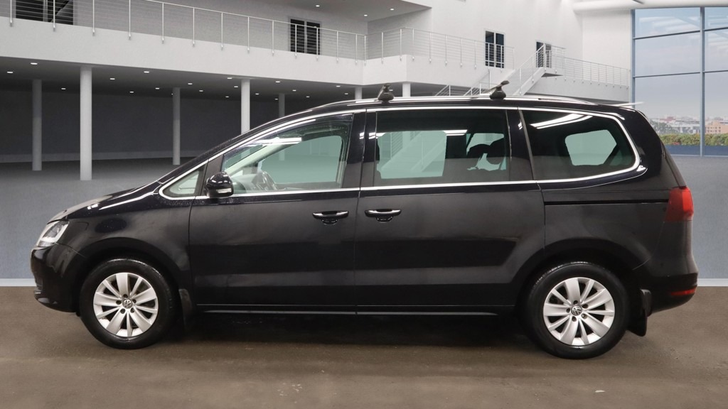 Used Volkswagen Sharan 2015 for sale - 77324740: Photo 2
