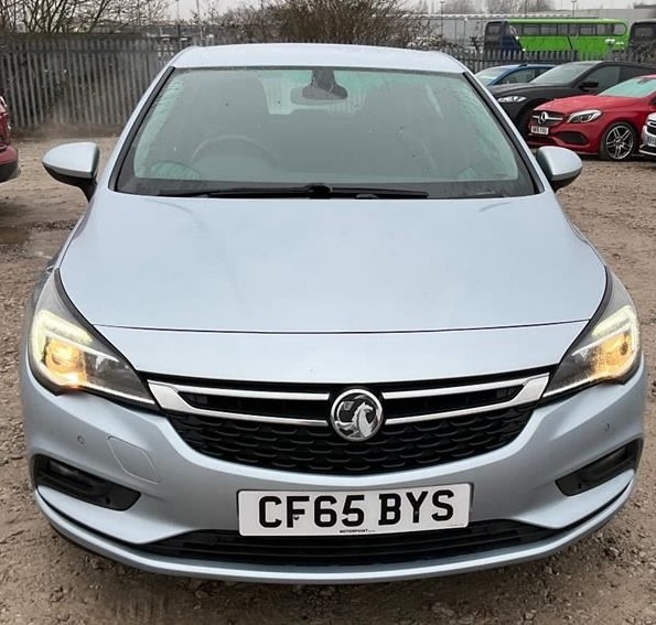 Used Vauxhall Astra 2016 for sale - 77151577: Photo 4