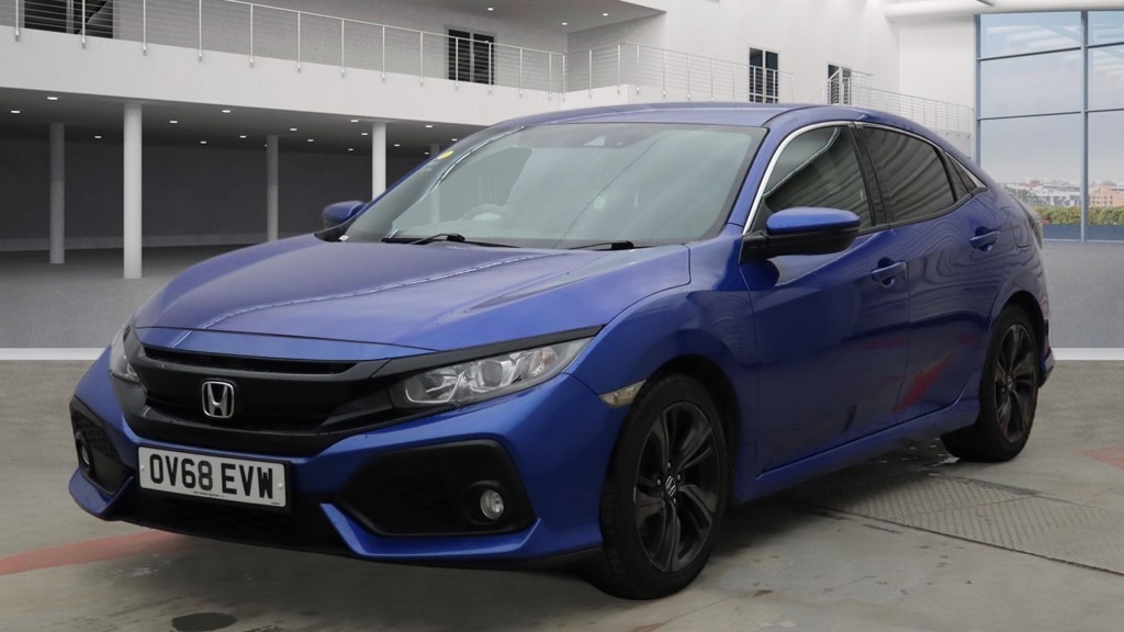 Used Honda Civic 2018 for sale - 76906021: Photo 5