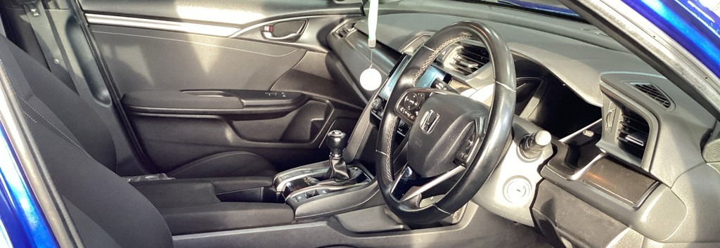 Used Honda Civic 2018 for sale - 76906021: Photo 8